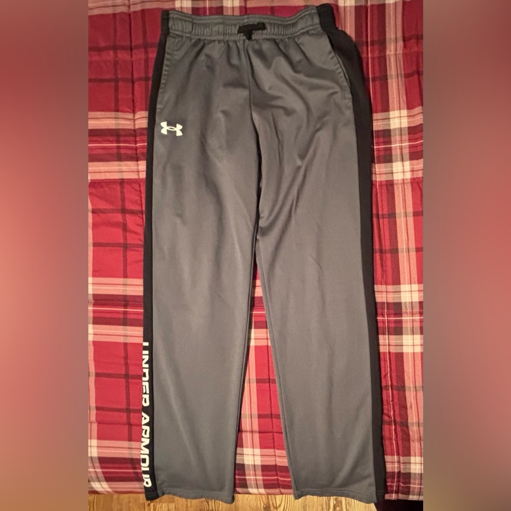 Under Armour Kids Gray and Black Sweatpants